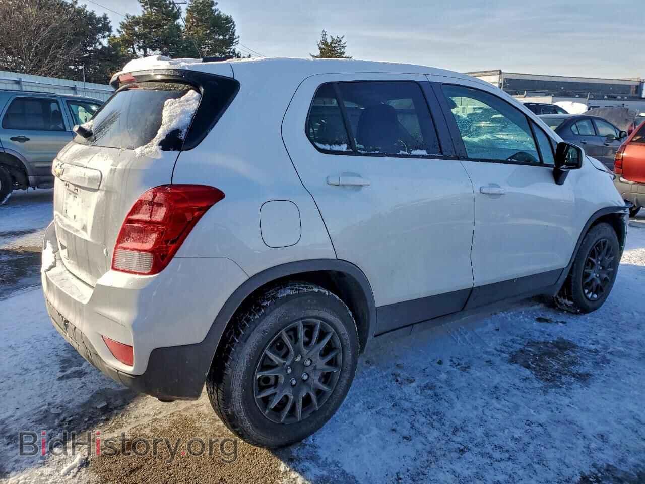 2019 CHEVROLET TRAX - VIN: 3GNCJKSB4KL171190 - Фото 3