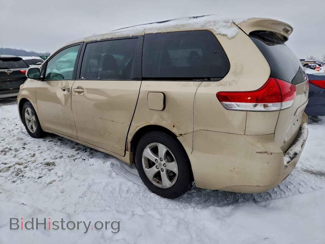 2012 TOYOTA All Models - VIN: 5TDKK3DC4CS186216 - Фото 2