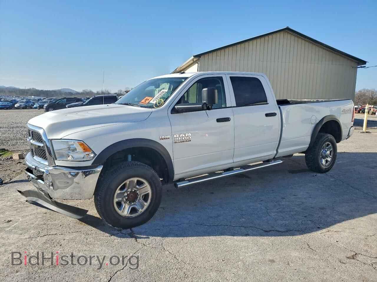 Photo 3C6UR5HJ9HG741540 - RAM All Models 2017