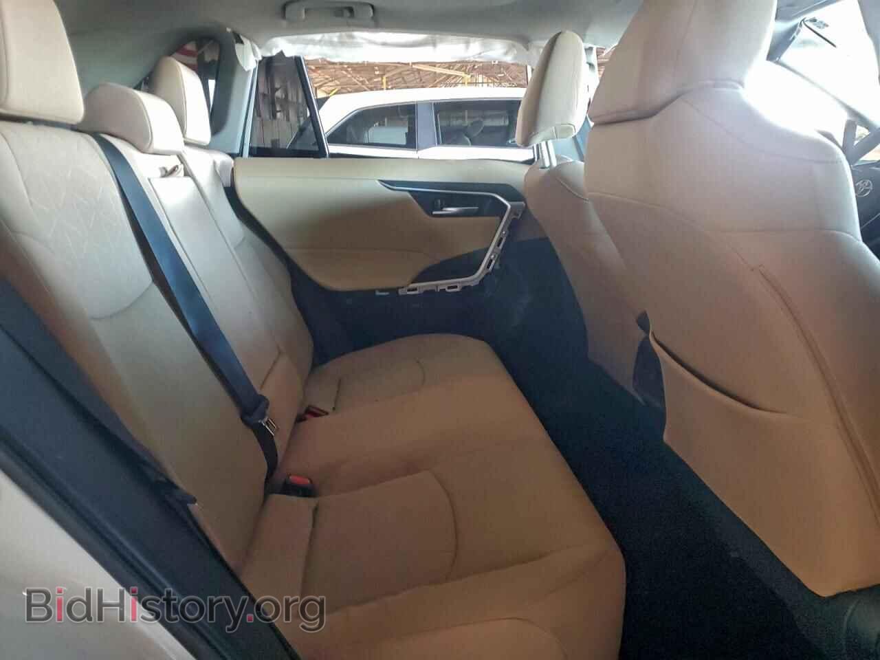2019 TOYOTA RAV4 - VIN: JTMP1RFV5KD025166 - Фото 10