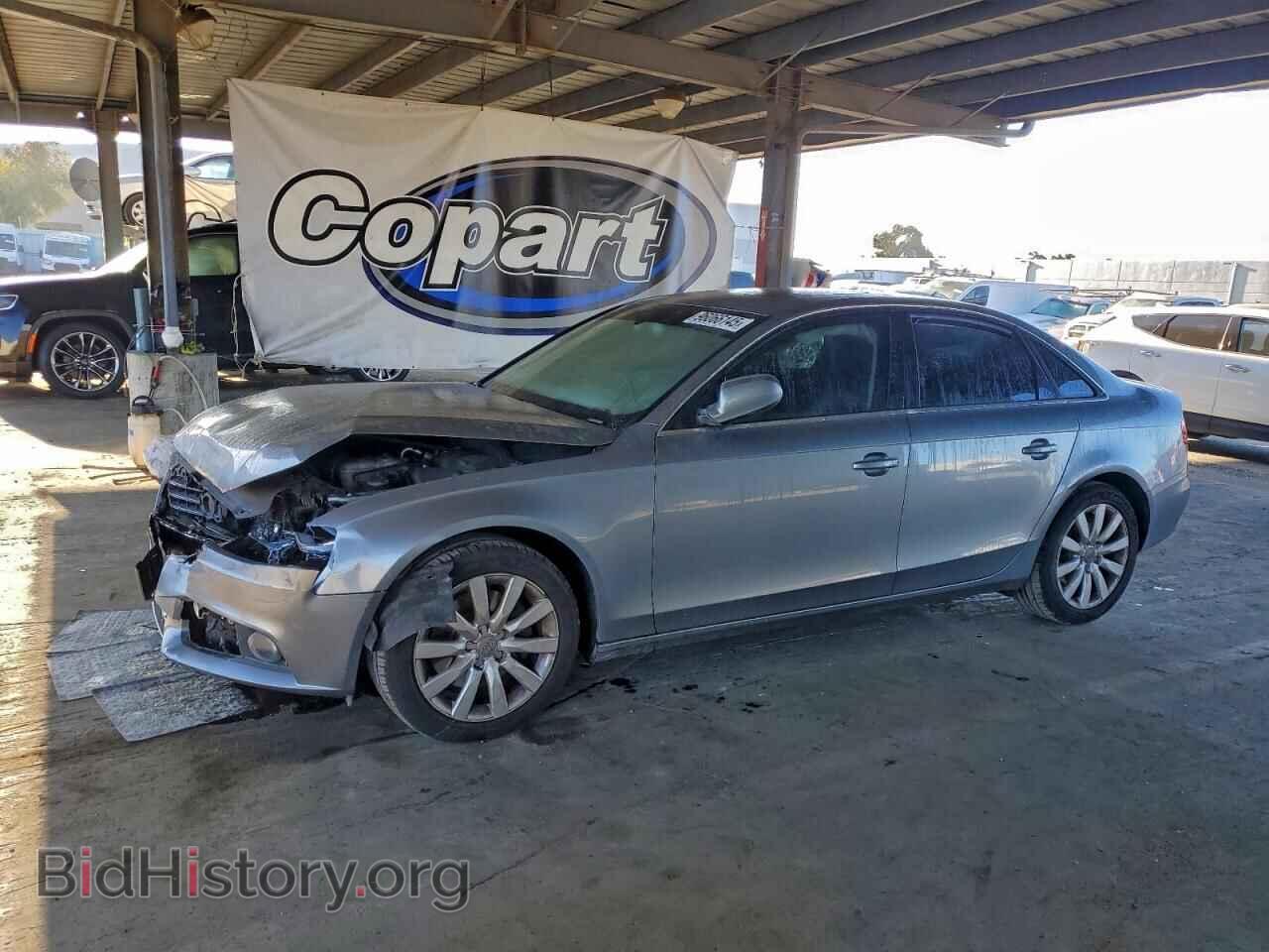 Photo WAUEFAFL9BN000562 - AUDI A4 2011