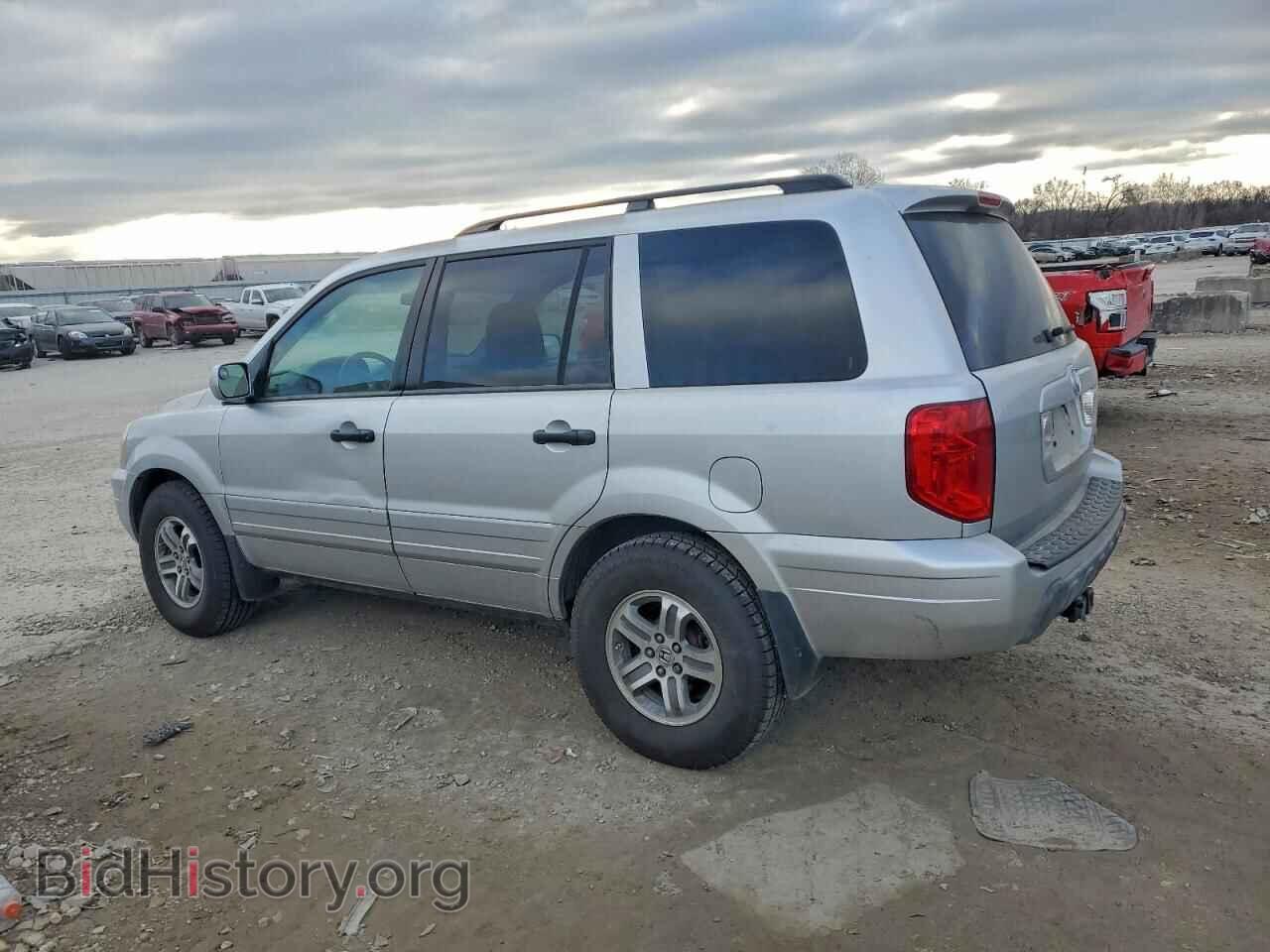 2005 HONDA PILOT - VIN: 5FNYF18545B002219 - Фото 2