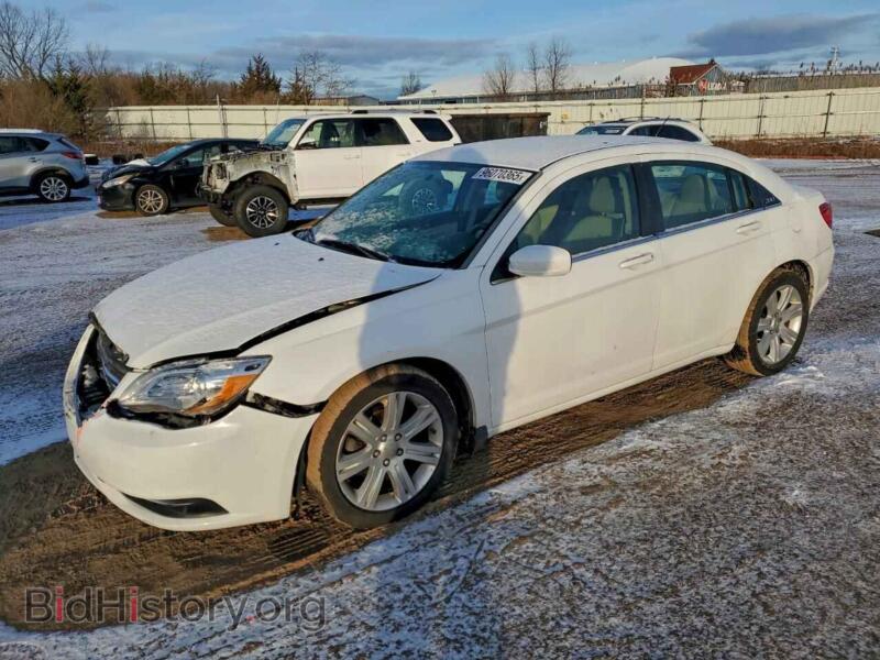 2013 Chrysler 200 LX (VIN 1C3CCBAB7DN761718) — photo 1 of 14, Copart, damage: front end