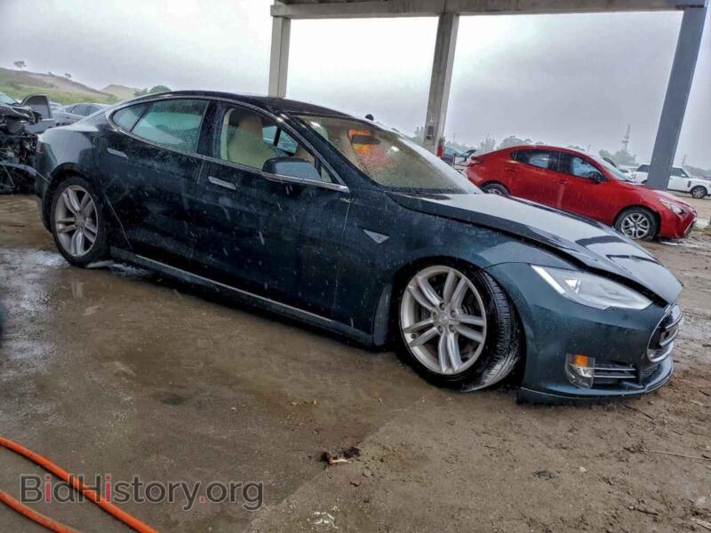 2013 Tesla MODEL S (VIN 5YJSA1DG2DFP03528) — фото 4 из 12