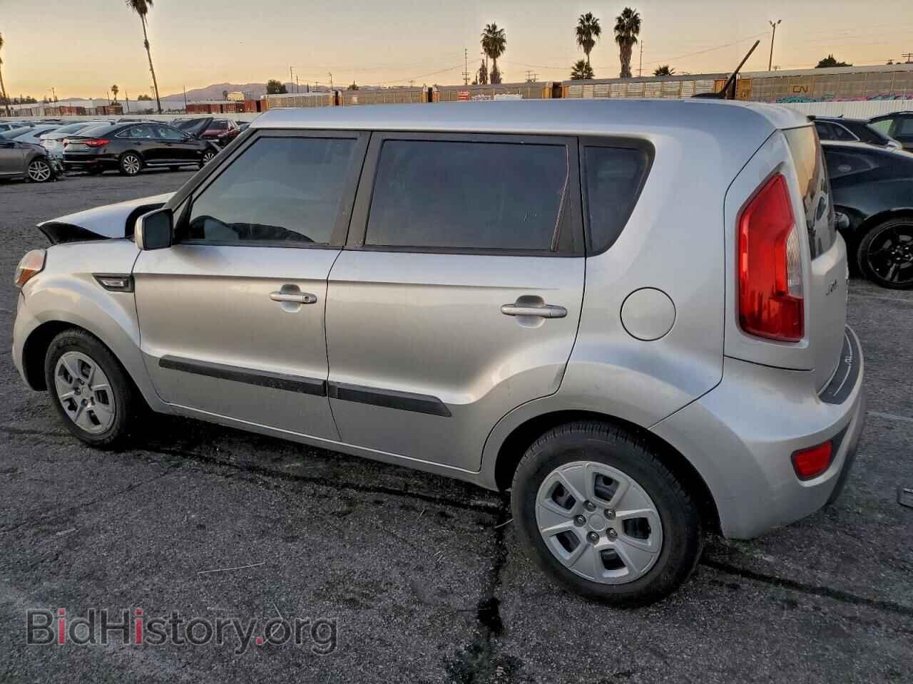 2012 KIA SOUL - VIN: KNDJT2A51C7408813 - Photo 2