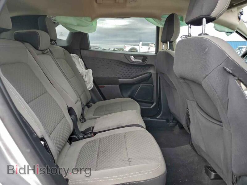 2020 Ford ESCAPE (VIN 1FMCU0G6XLUA94232) — фото 10 из 15