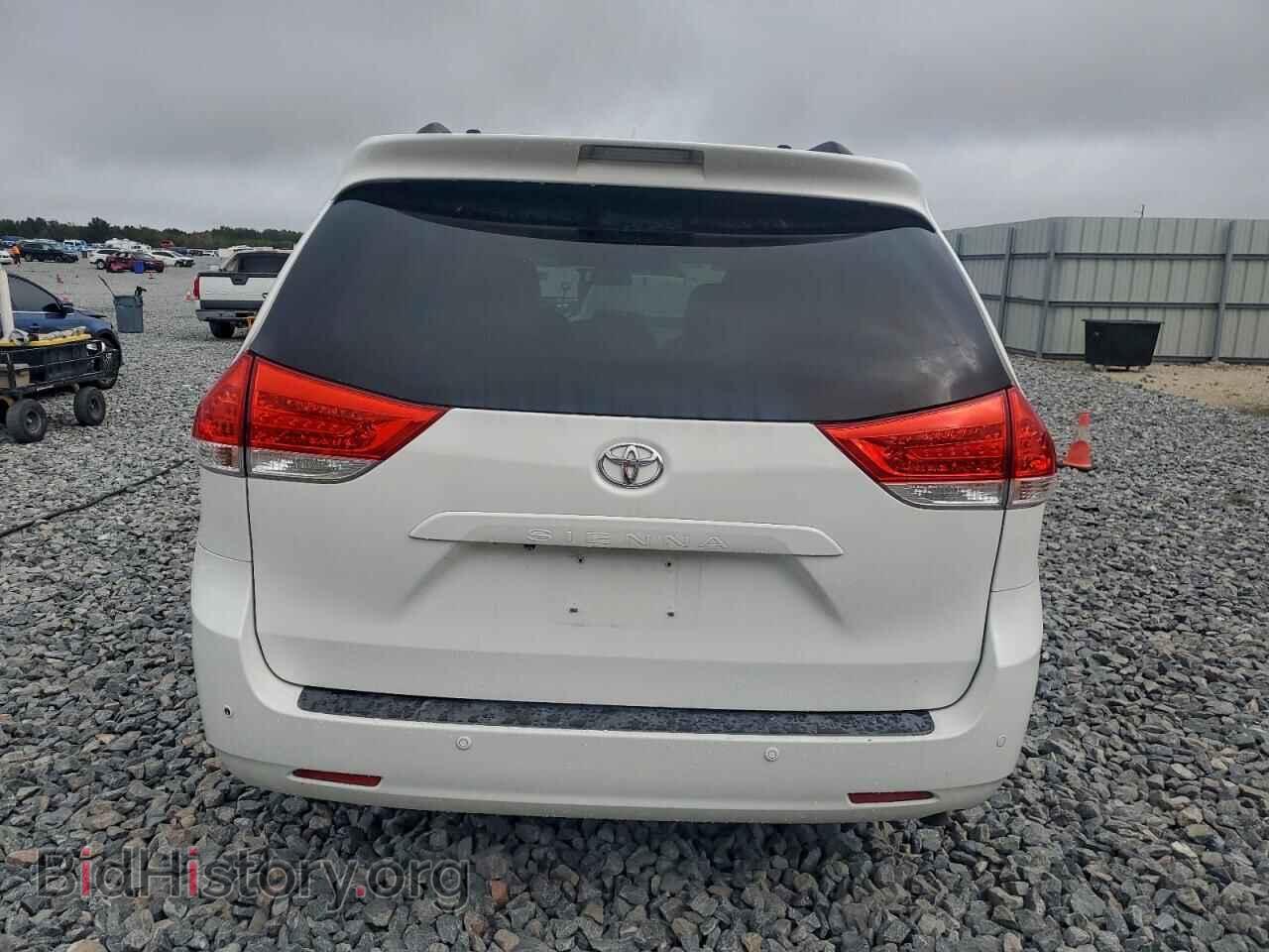 2011 TOYOTA All Models - VIN: 5TDYK3DC1BS048223 - Фото 6