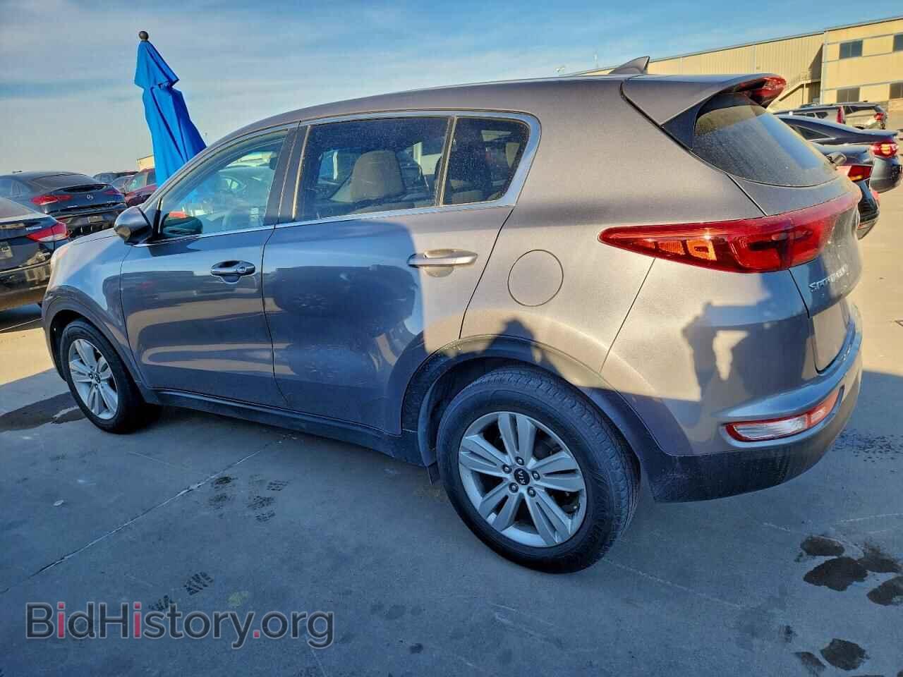 2017 KIA SPORTAGE - VIN: KNDPM3ACXH7237465 - Фото 2