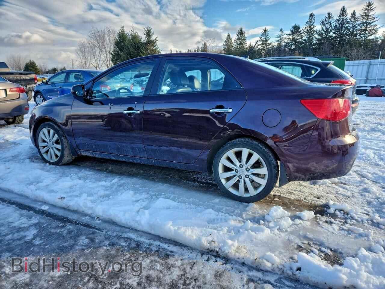 2011 KIA FORTE - VIN: KNAFW4A33B5372024 - Фото 2