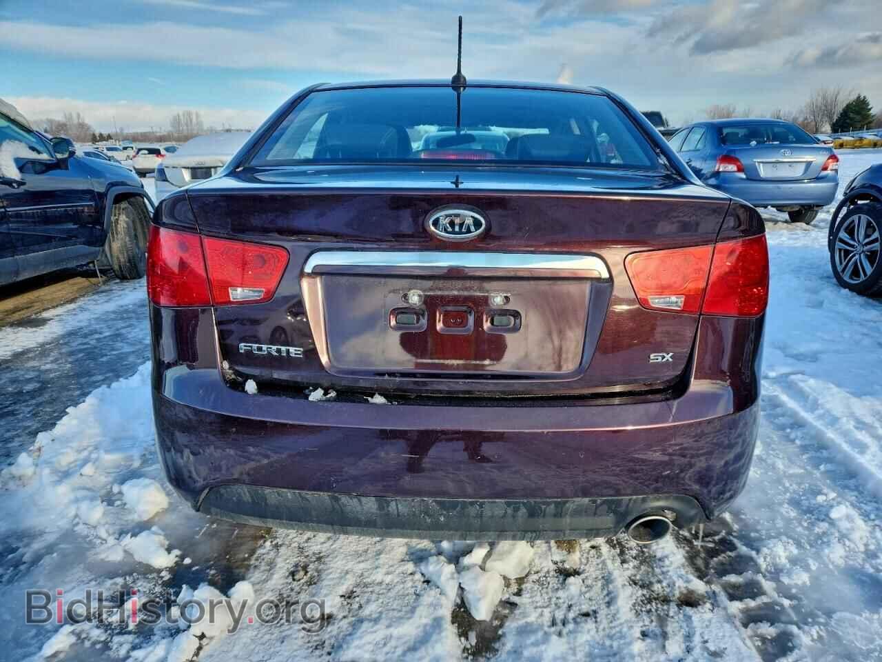 2011 KIA FORTE - VIN: KNAFW4A33B5372024 - Фото 6