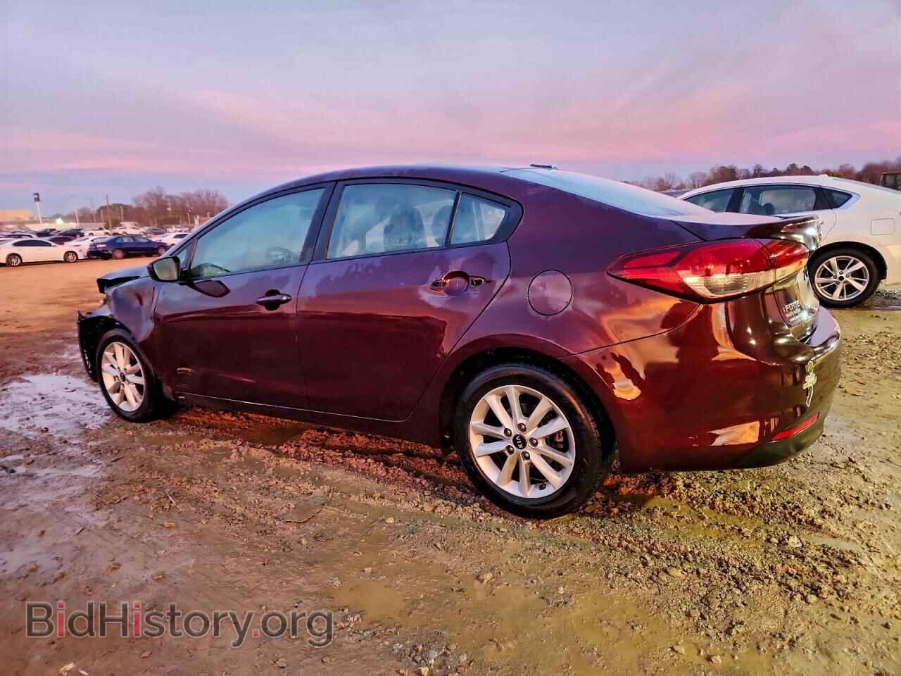 2017 KIA FORTE - VIN: 3KPFL4A77HE131885 - Фото 2