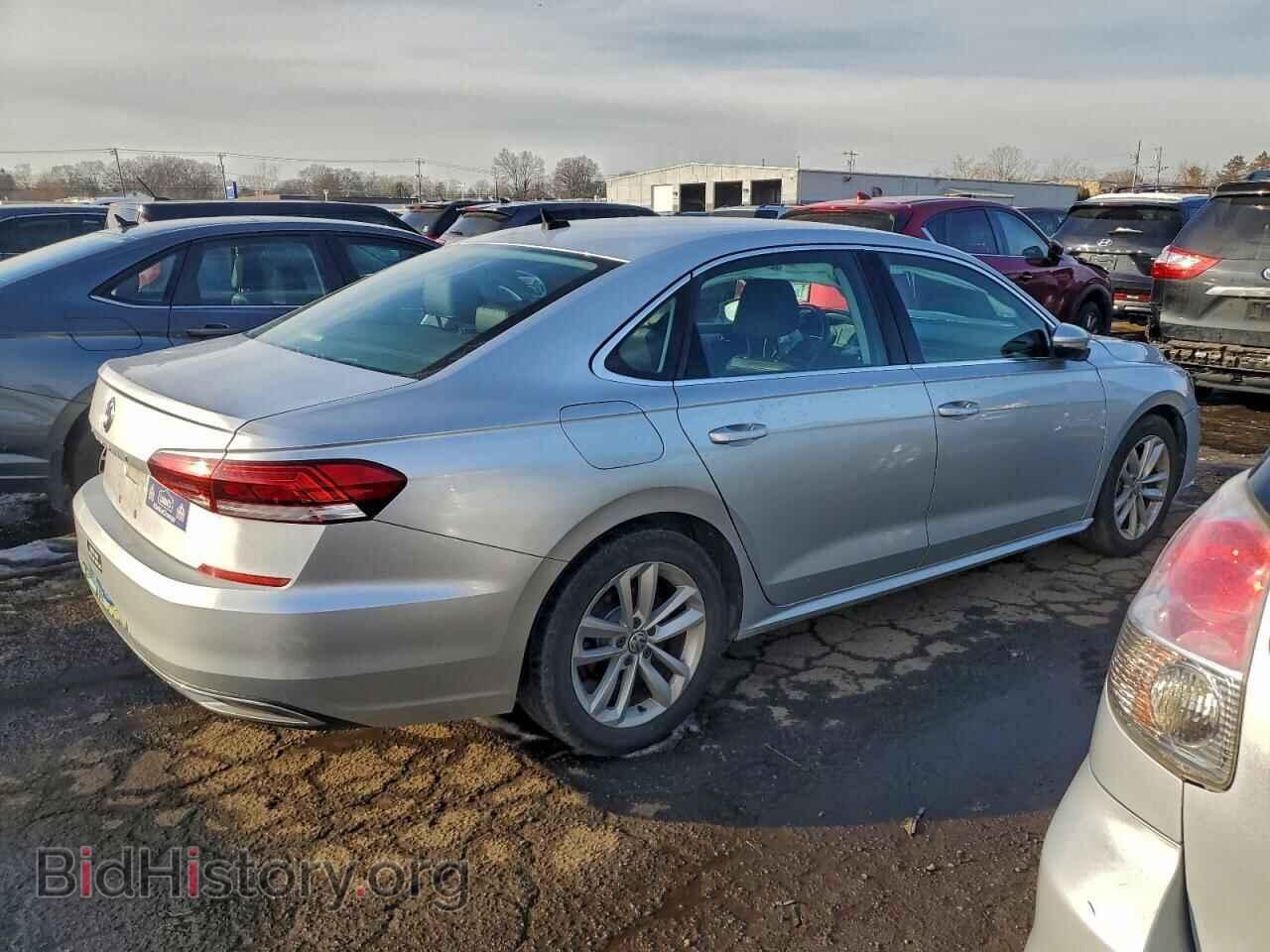 2020 VOLKSWAGEN PASSAT - VIN: 1VWSA7A30LC009854 - Фото 3