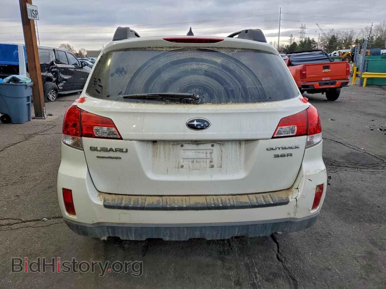 2014 SUBARU OUTBACK - VIN: 4S4BRDPC0E2302529 - Photo 6
