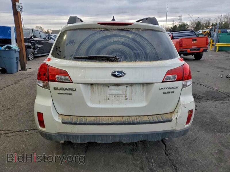 2014 Subaru OUTBACK (VIN 4S4BRDPC0E2302529) — фото 6 из 15