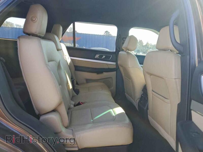 2016 Ford EXPLORER (VIN 1FM5K7D84GGC81659) — photo 11 of 14