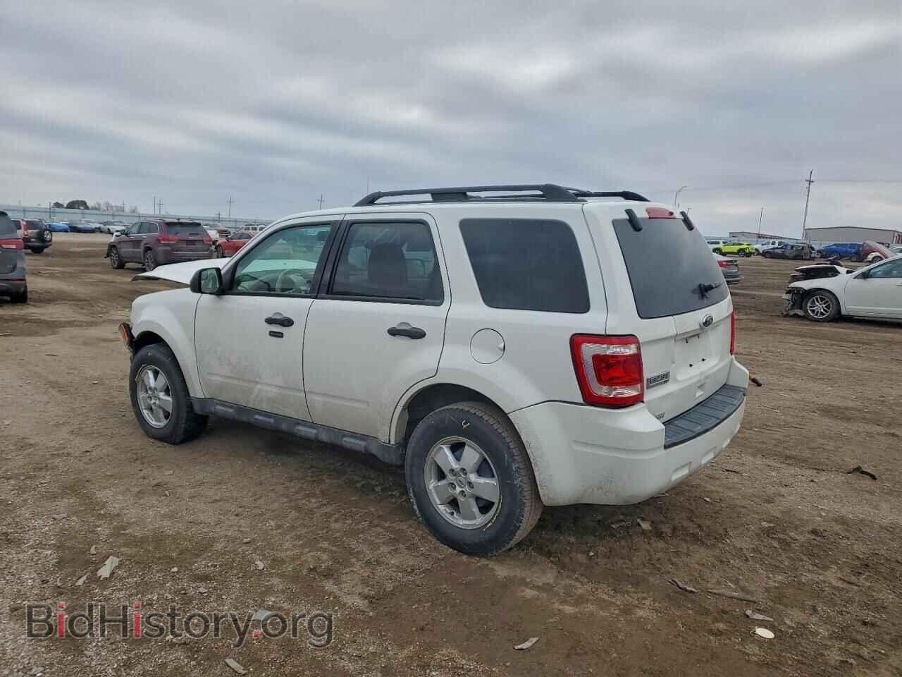 2010 FORD ESCAPE - VIN: 1FMCU9D71AKC79697 - Фото 2