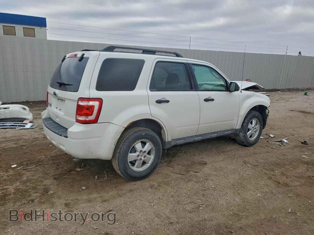 2010 FORD ESCAPE - VIN: 1FMCU9D71AKC79697 - Фото 3
