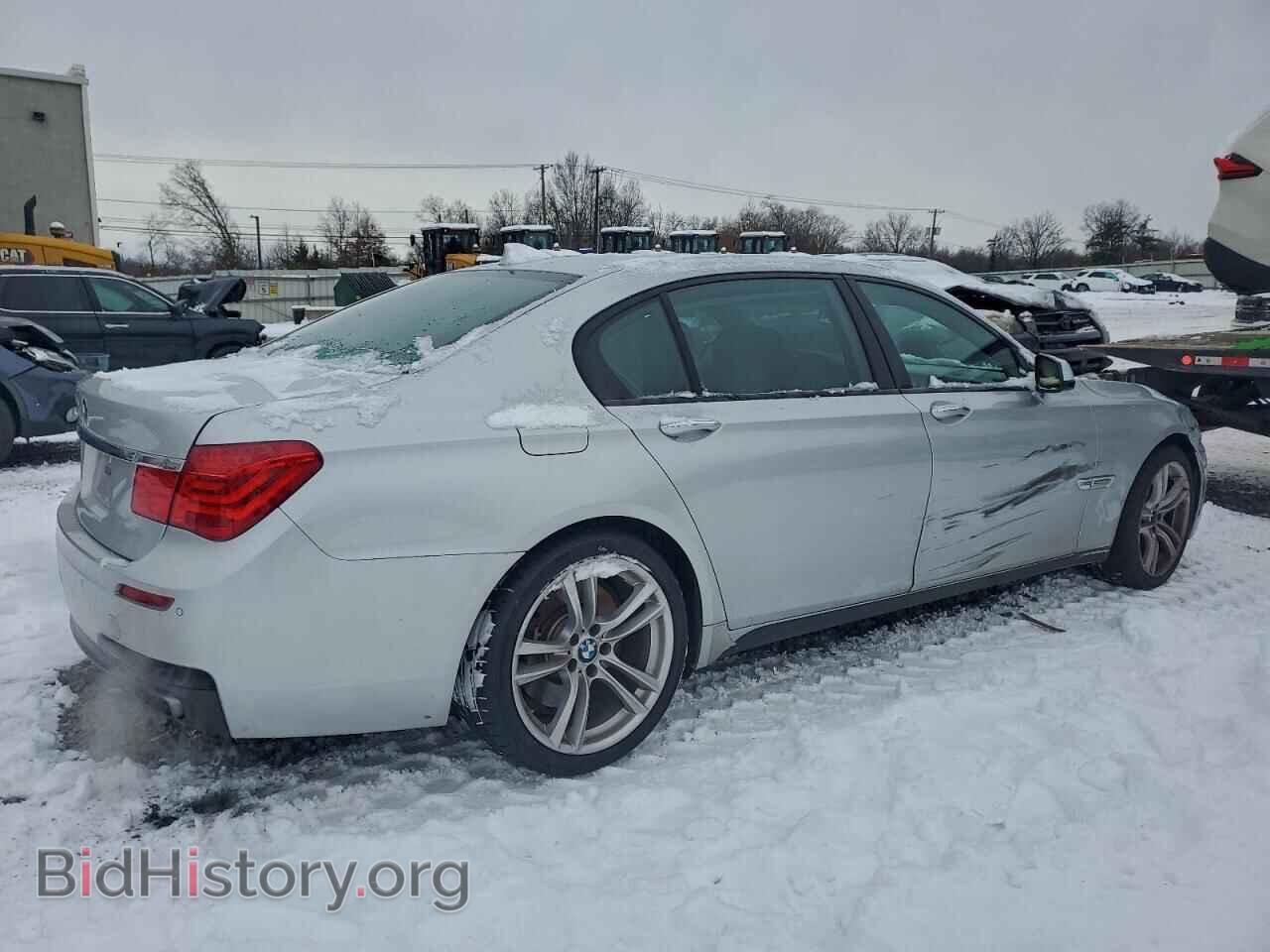 2012 BMW 7 SERIES - VIN: WBAKC8C53CC437450 - Фото 3