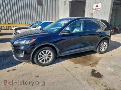 2020 Ford ESCAPE SE, черный — VIN 1FMCU0G69LUA23314, Copart