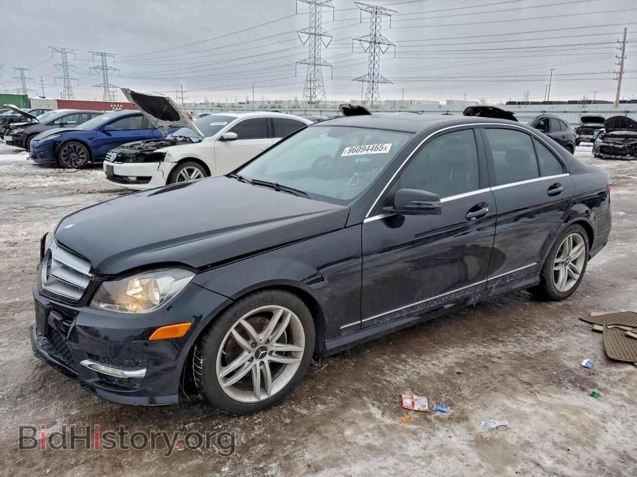 Photo WDDGF8BB7CA648496 - MERCEDES-BENZ C-CLASS 2012