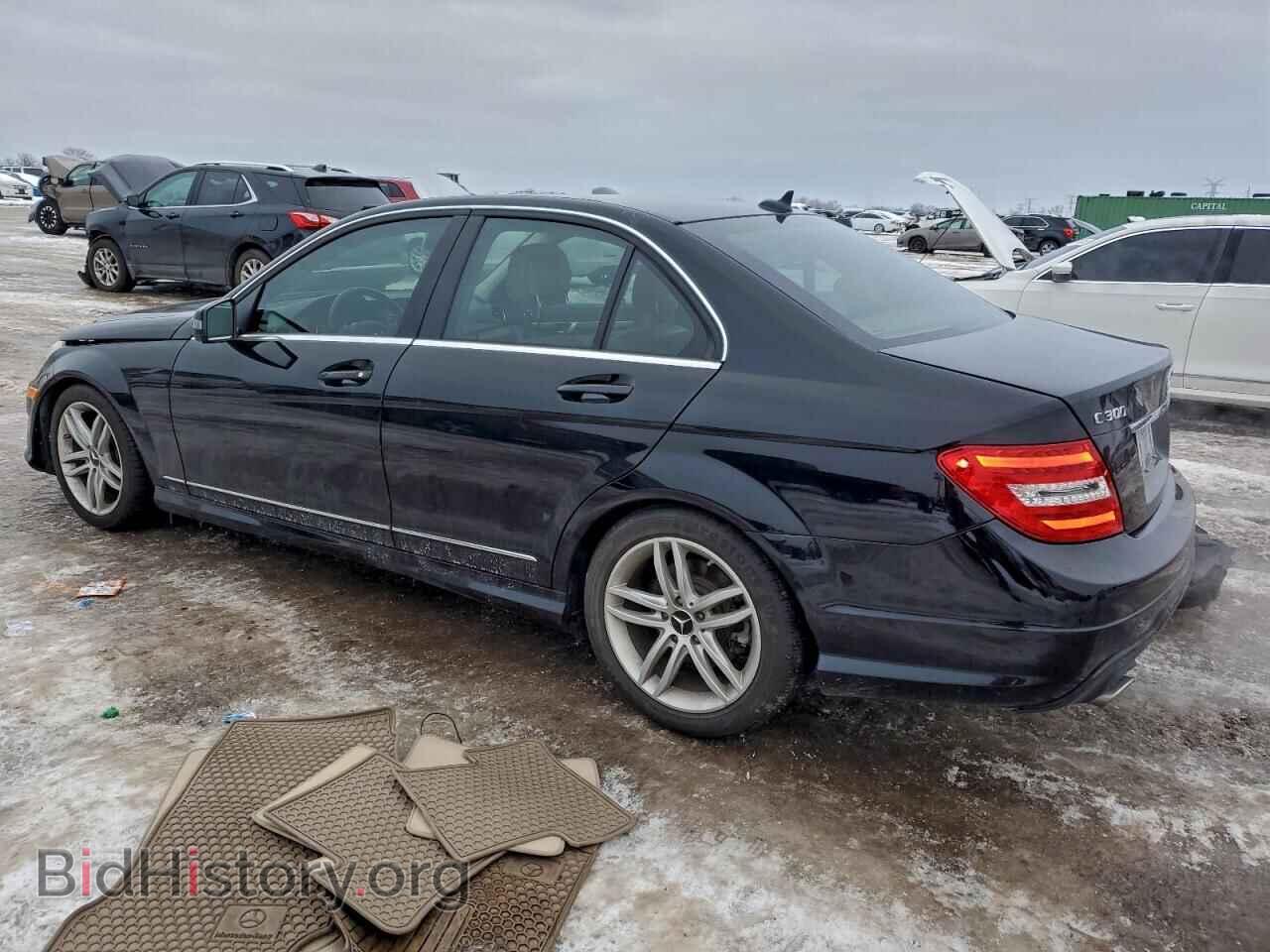 2012 MERCEDES-BENZ C-CLASS - VIN: WDDGF8BB7CA648496 - Фото 2