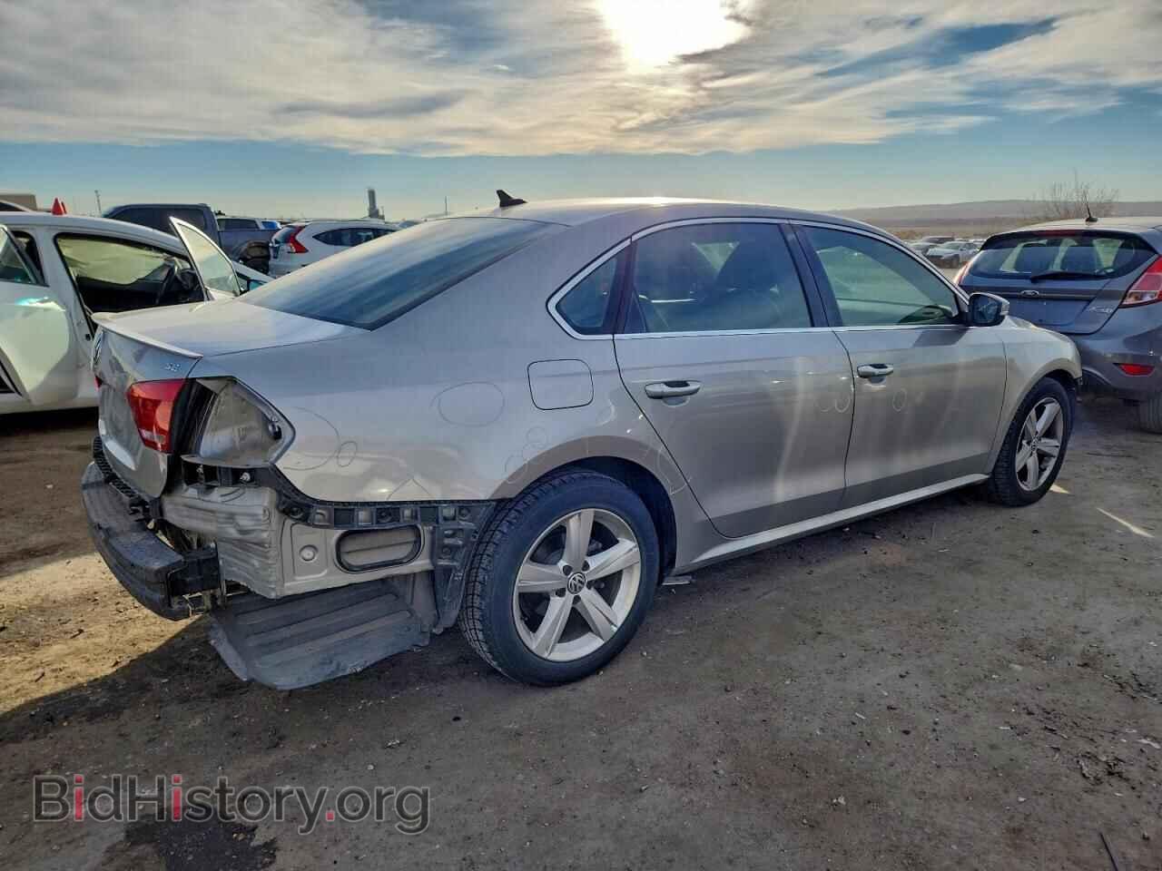 2013 VOLKSWAGEN PASSAT - VIN: 1VWBH7A3XDC009048 - Фото 3