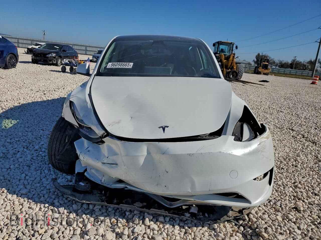 2023 TESLA MODEL Y - VIN: 7SAYGDEE1PF715863 - Фото 5