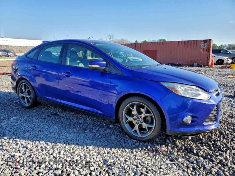 2014 Ford FOCUS (VIN 1FADP3F29EL418298) — photo 4 of 14