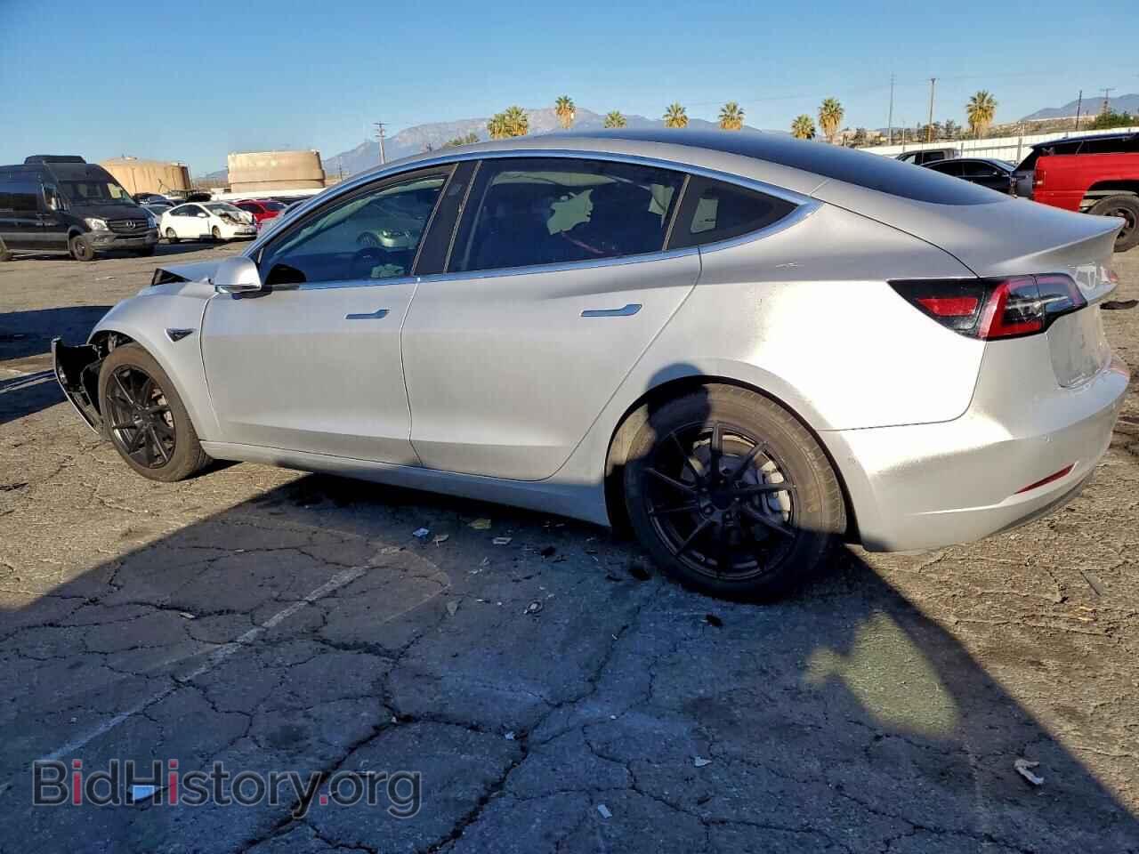 2018 TESLA MODEL 3 - VIN: 5YJ3E1EA7JF060723 - Photo 2
