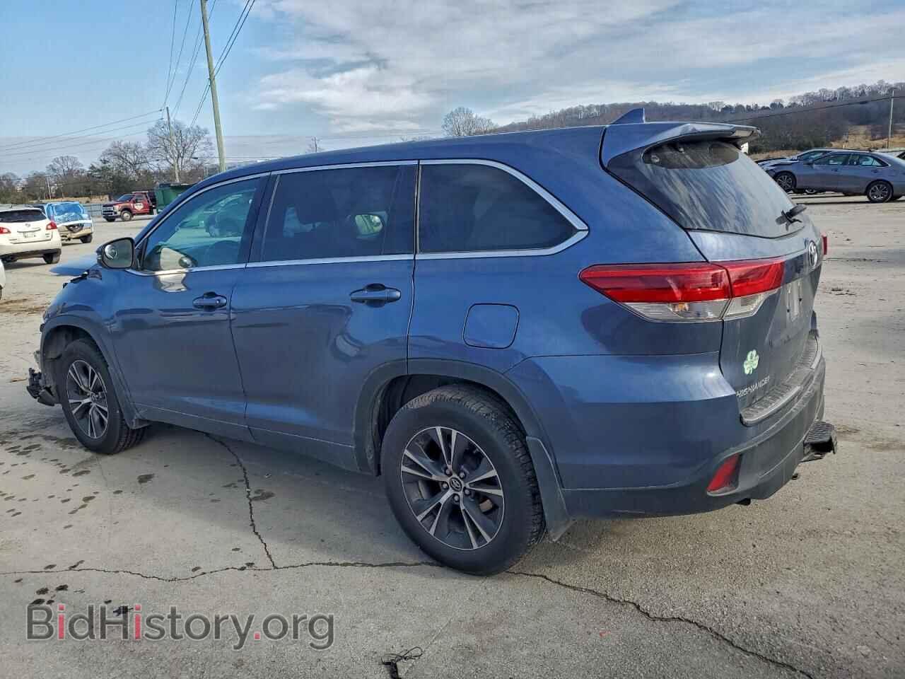 2018 TOYOTA HIGHLANDER - VIN: 5TDBZRFH3JS913849 - Фото 2