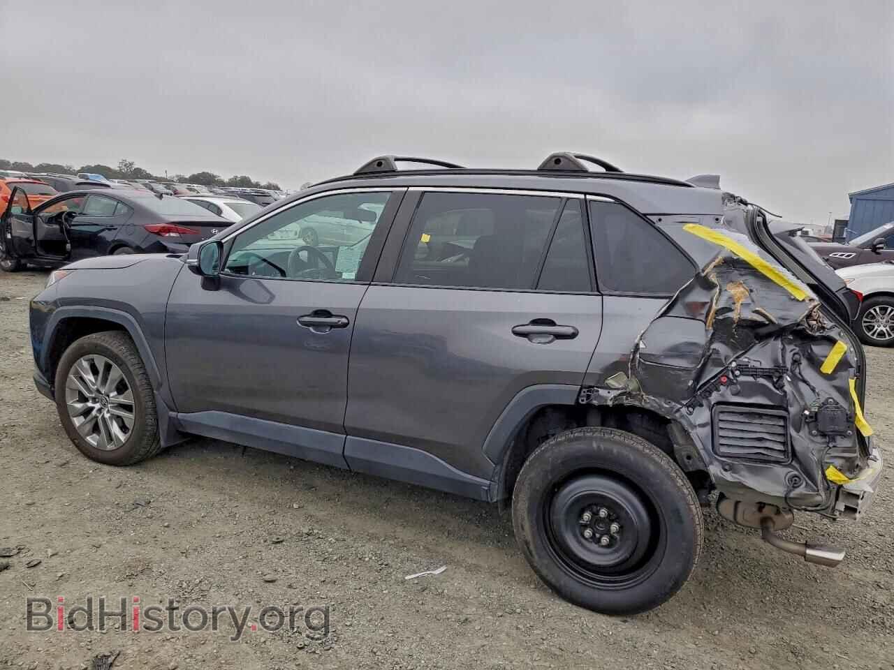 2021 TOYOTA RAV4 - VIN: 2T3C1RFVXMC111997 - Фото 2