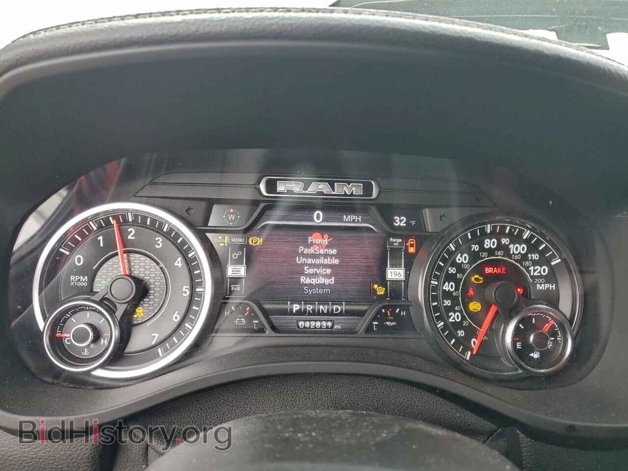 2021 RAM 1500 - VIN: 1C6SRFJT9MN800886 - Фото 9