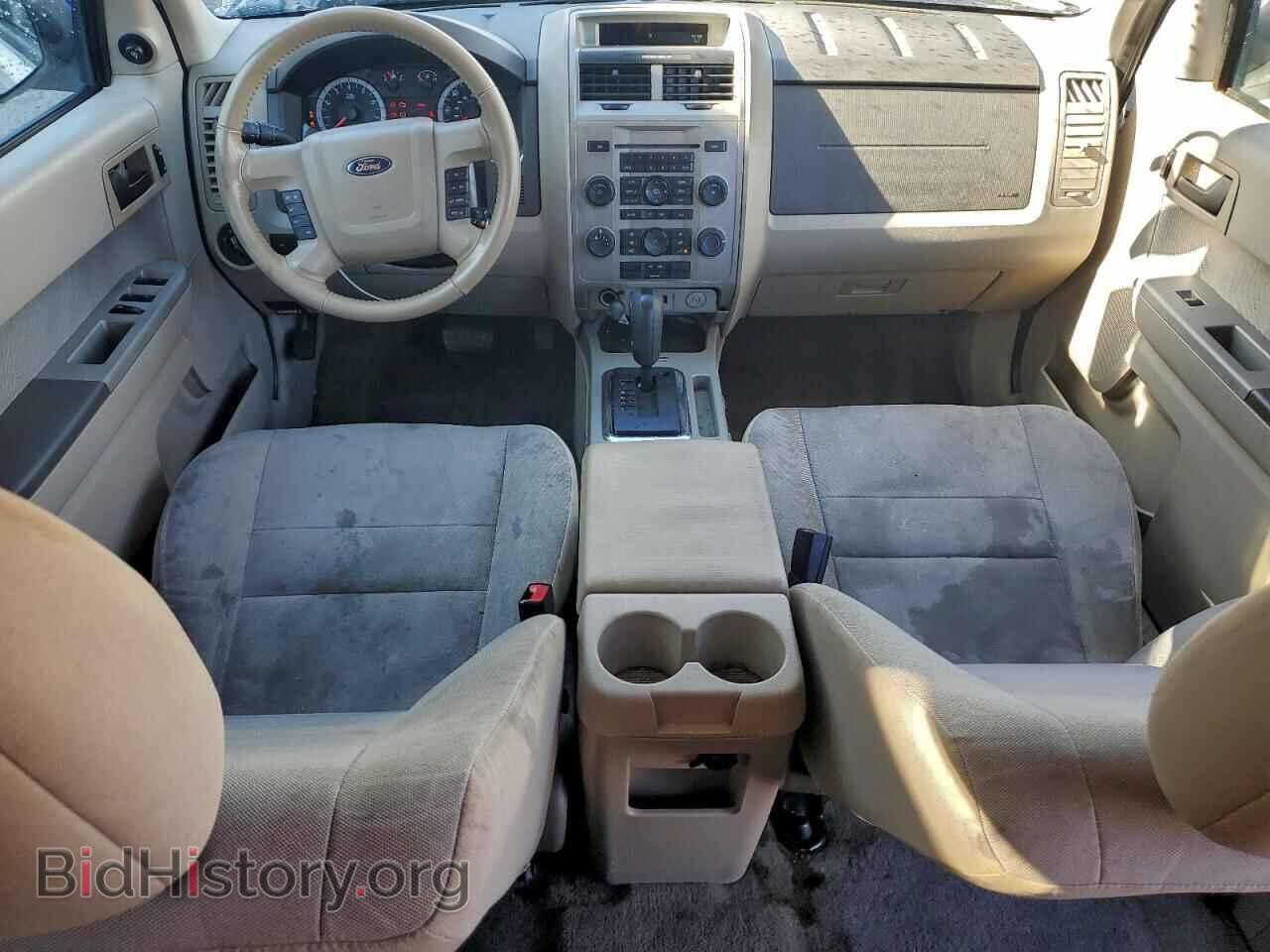 2011 FORD ESCAPE - VIN: 1FMCU0D76BKA25870 - Фото 8