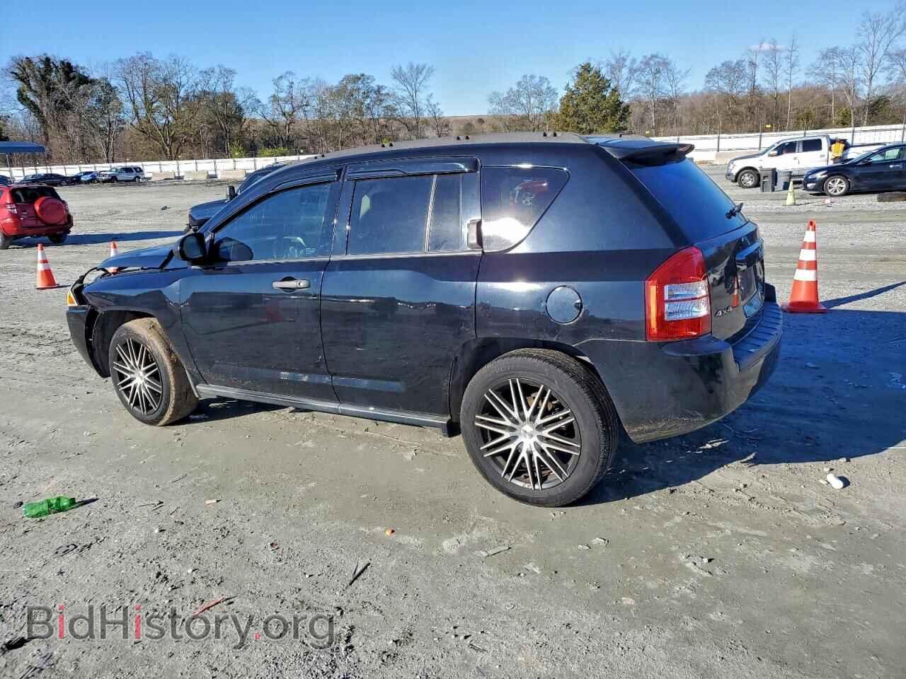 2007 JEEP COMPASS - VIN: 1J8FF47W37D170732 - Photo 2