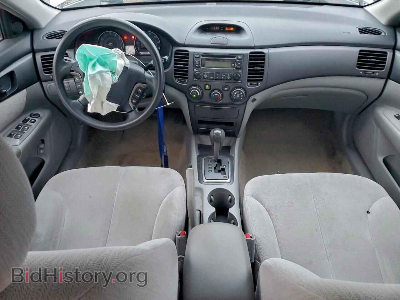 2006 KIA OPTIMA - VIN: KNAGE124265017137 - Фото 8