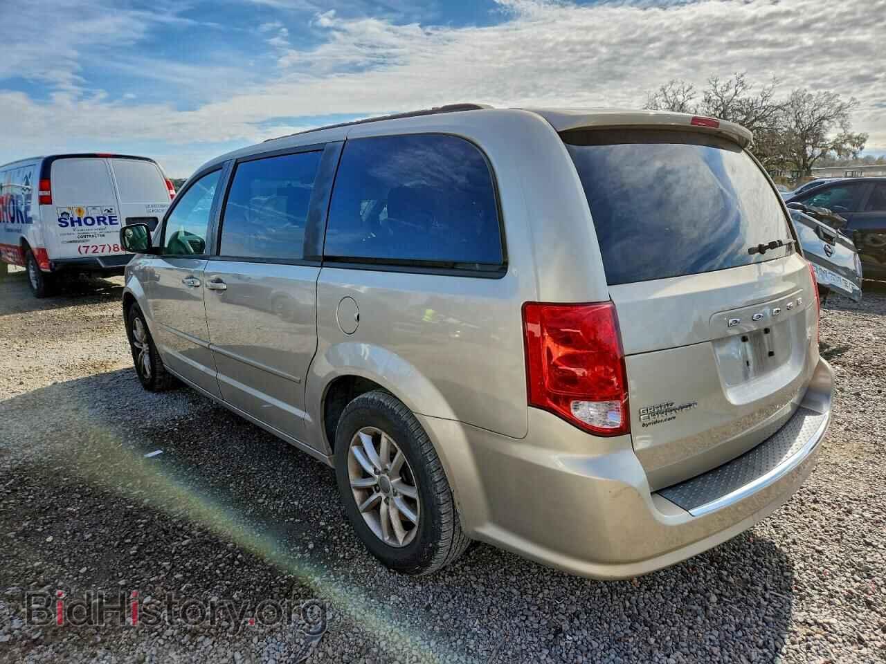 2013 DODGE CARAVAN - VIN: 2C4RDGCG7DR624208 - Photo 2