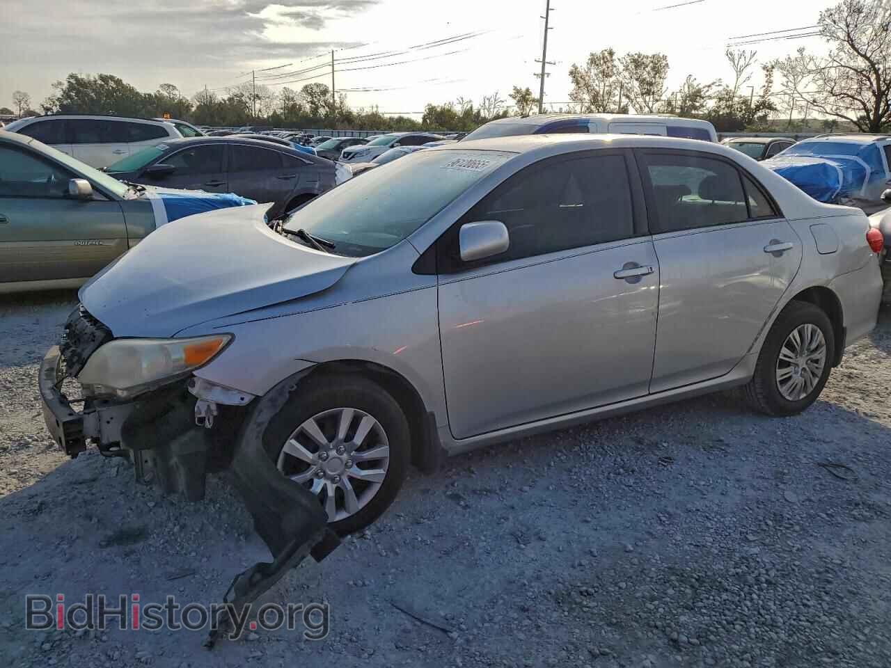 Photo 2T1BU4EEXBC553823 - TOYOTA COROLLA 2011