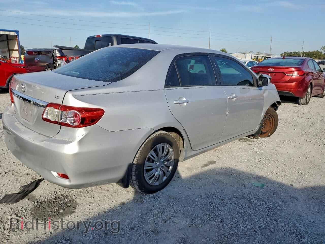 2011 TOYOTA COROLLA - VIN: 2T1BU4EEXBC553823 - Фото 3