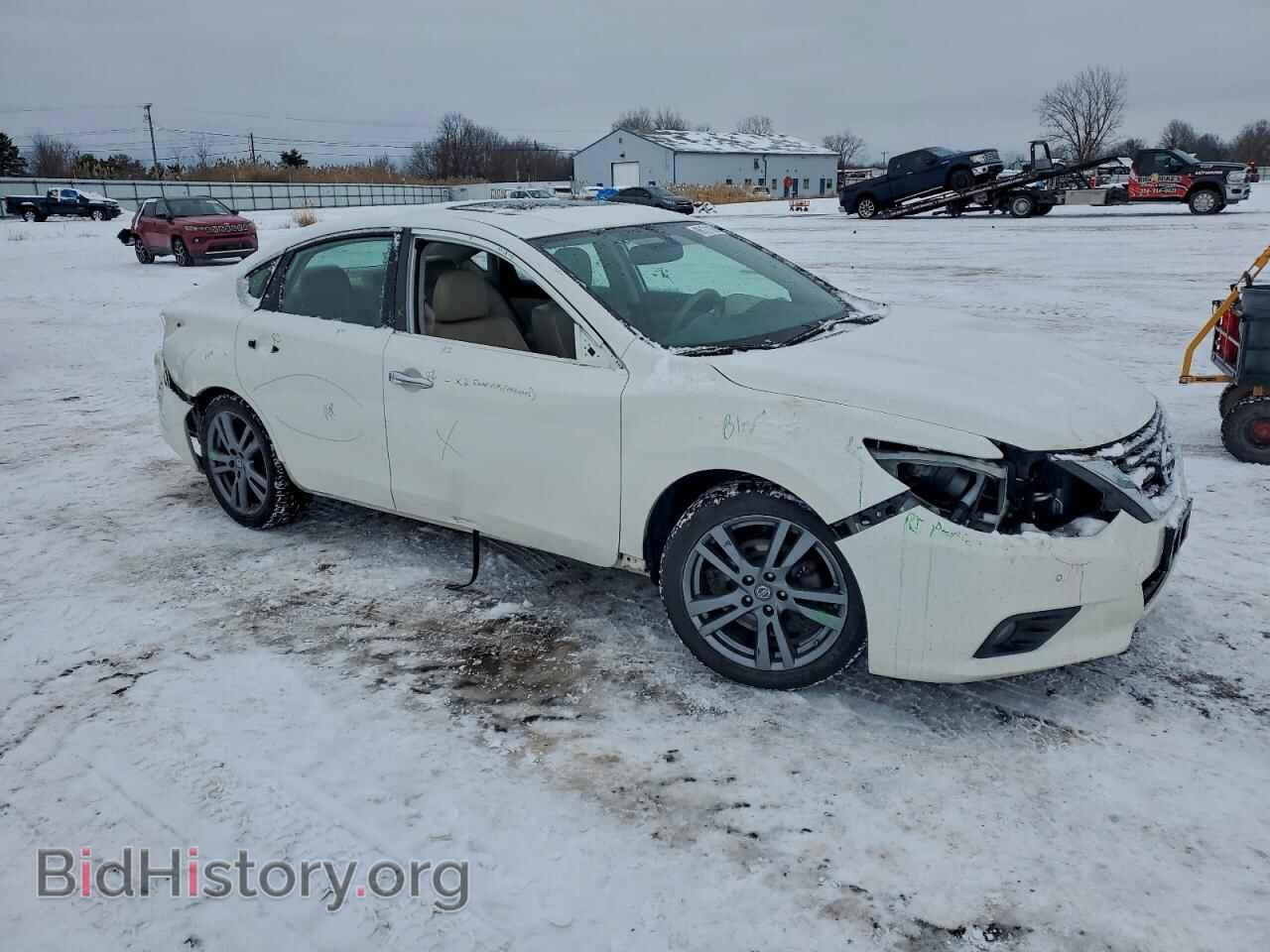 2018 NISSAN ALTIMA - VIN: 1N4BL3AP7JC233473 - Фото 4