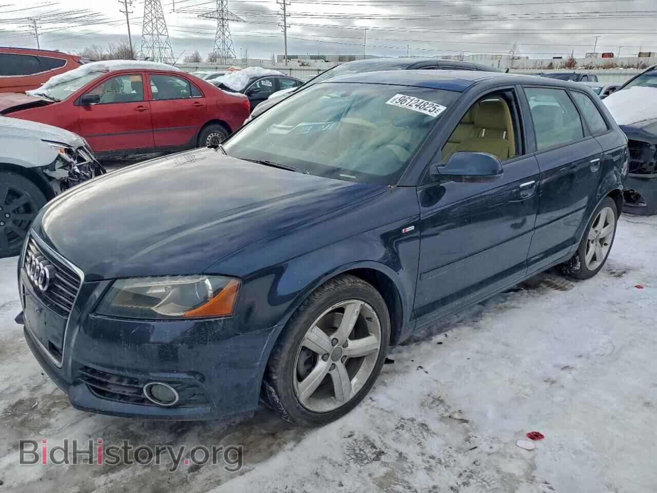 Photo WAUMFBFM6CA118779 - AUDI A3 2012