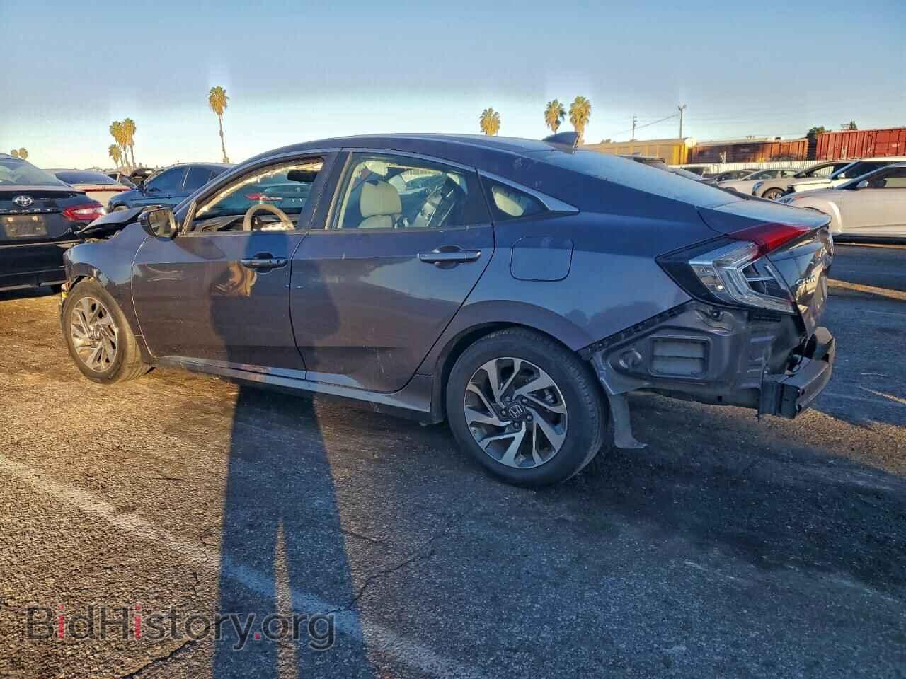 2017 HONDA CIVIC - VIN: 19XFC2F71HE222373 - Фото 2