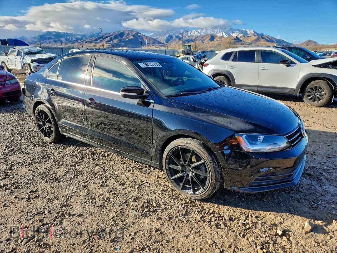 2017 VOLKSWAGEN JETTA - VIN: 3VWDB7AJ0HM201592 - Фото 4