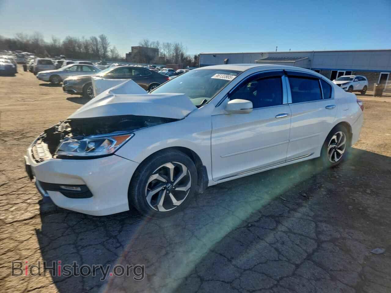 Photo 1HGCR3F02HA030491 - HONDA ACCORD 2017