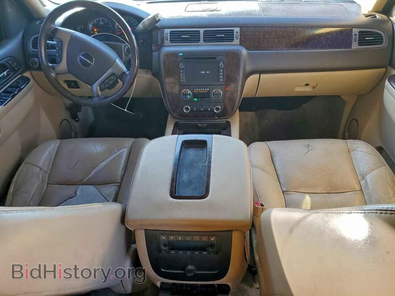 2010 GMC YUKON - VIN: 1GKUKEEF7AR219982 - Photo 8