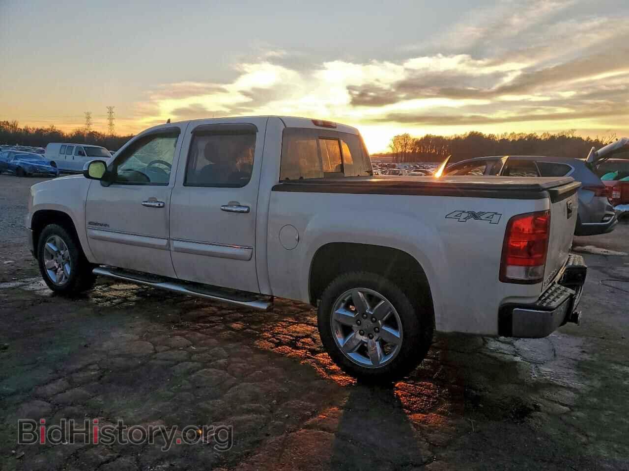2013 GMC SIERRA - VIN: 3GTP2WE72DG319340 - Фото 2