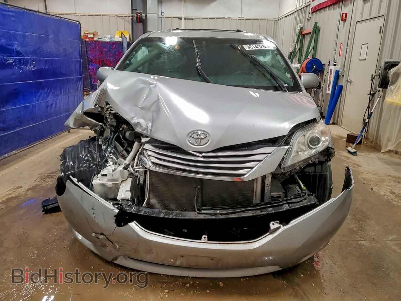 2017 TOYOTA All Models - VIN: 5TDDZ3DC3HS166048 - Фото 5