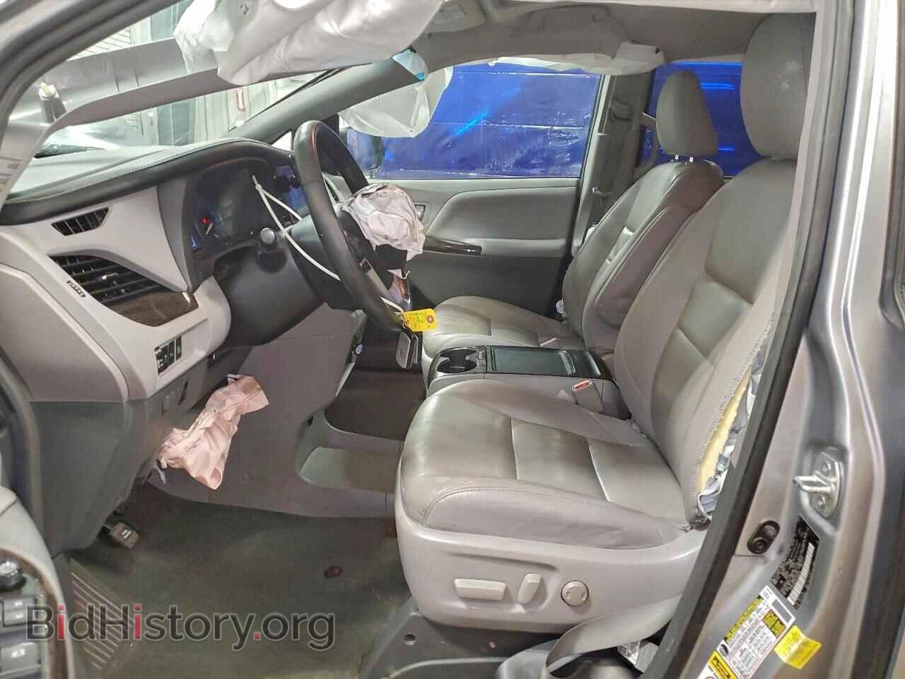 2017 TOYOTA All Models - VIN: 5TDDZ3DC3HS166048 - Фото 7