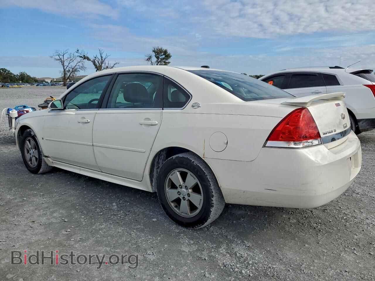 2009 CHEVROLET IMPALA - VIN: 2G1WT57K891236850 - Фото 2