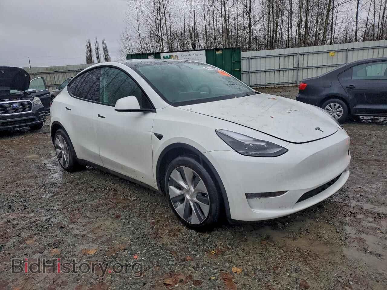 2023 TESLA MODEL Y - VIN: 7SAYGDEE2PF647072 - Фото 4