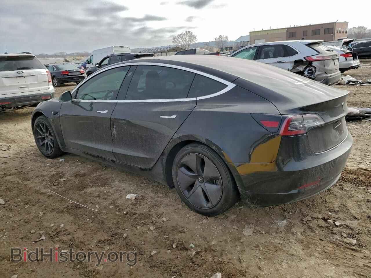 2018 TESLA MODEL 3 - VIN: 5YJ3E1EBXJF144253 - Photo 2